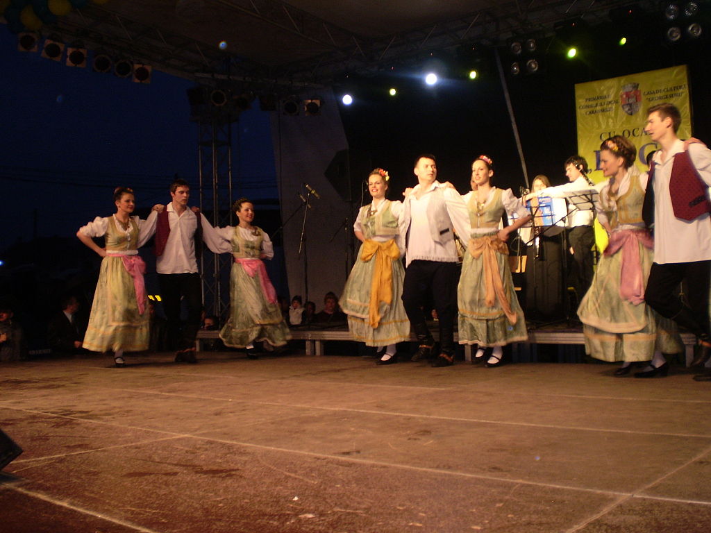 1024px-Bunjevacke_igre.jpg