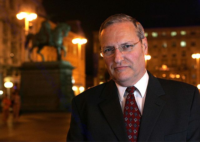 Efraim_Zuroff_.jpg