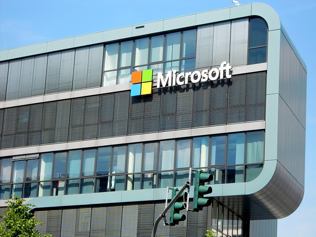 building-1011876_640.jpg