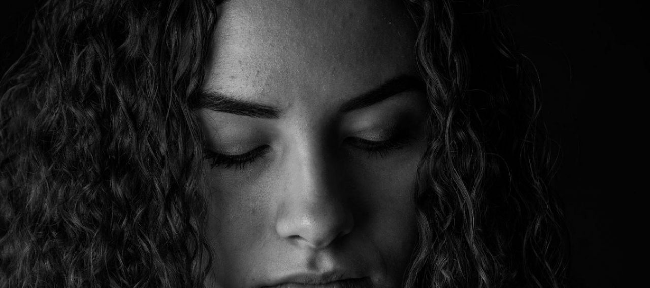 Sad.woman_.Pixabay-1280x569.jpeg
