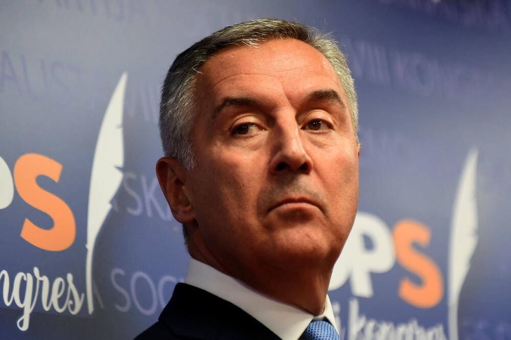 5224257_djukanovic_ls.jpg