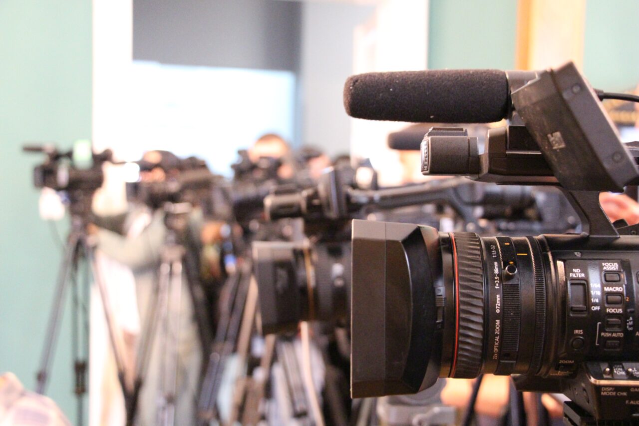 Mediji kamera novinari 2
