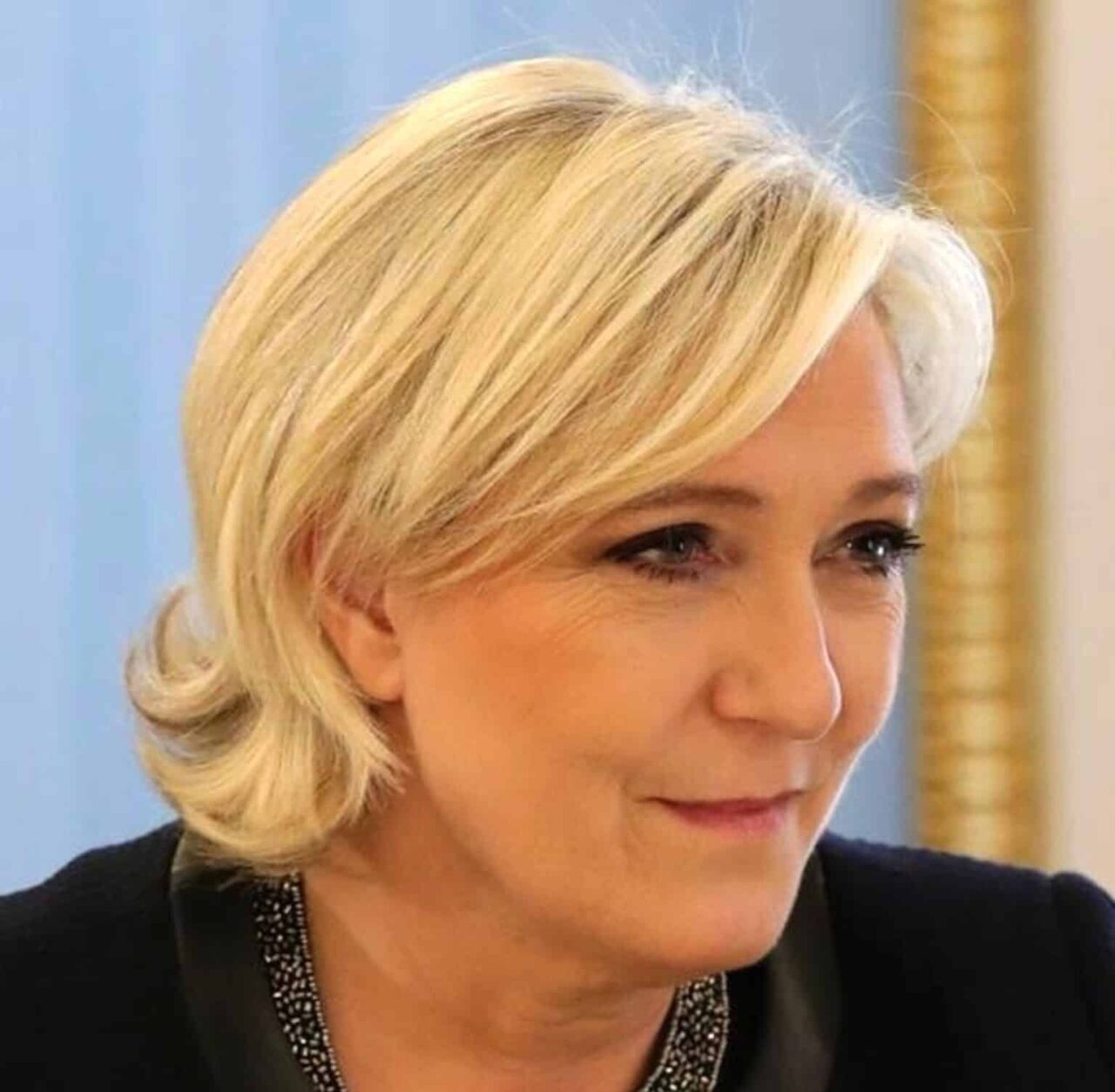 Marine_Le_Pen_2017-03-24_01_cropped-1-scaled-e1721031887646-1280x1254.jpg