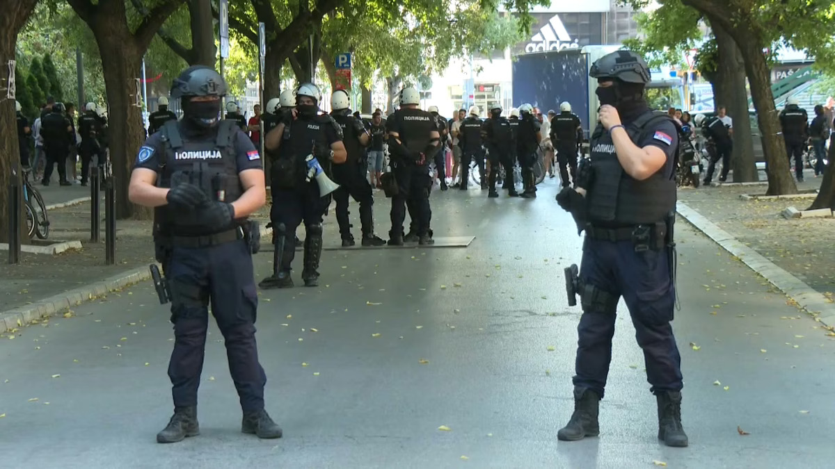 1755672549_policija_novi_sad_blo.format-avif.width-1200.jpg