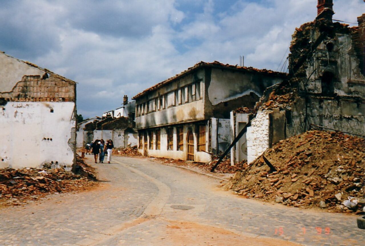 War_in_the_balkans_kosovo_1999_3 (1)