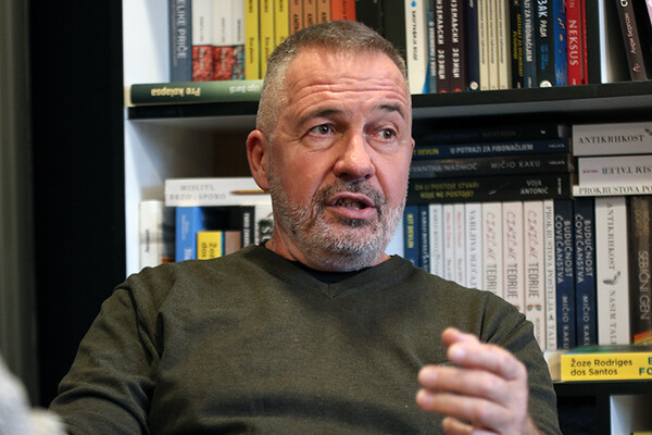 73593-profesor-ivan-pivnicki10