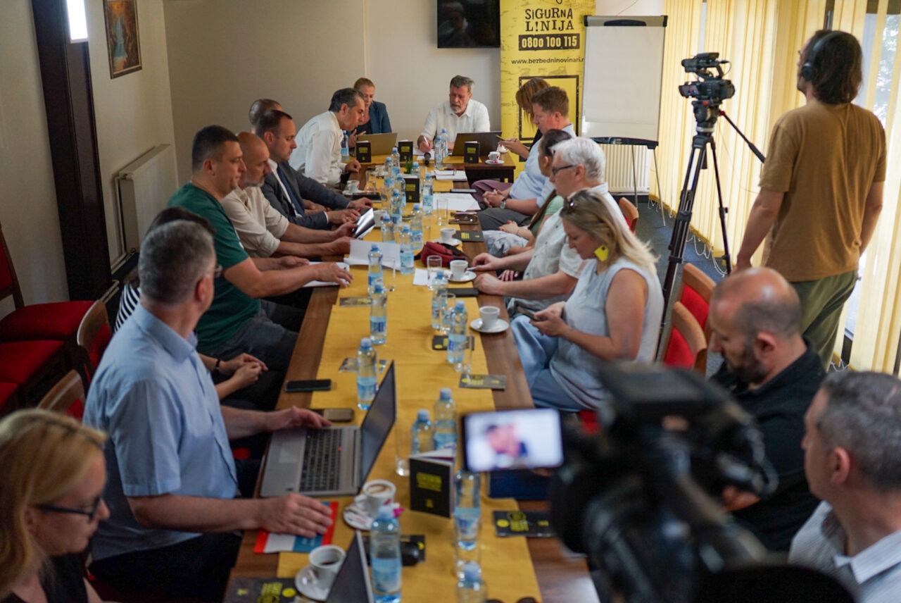 Sastanak SRG za bezbednost novinara u Požegi