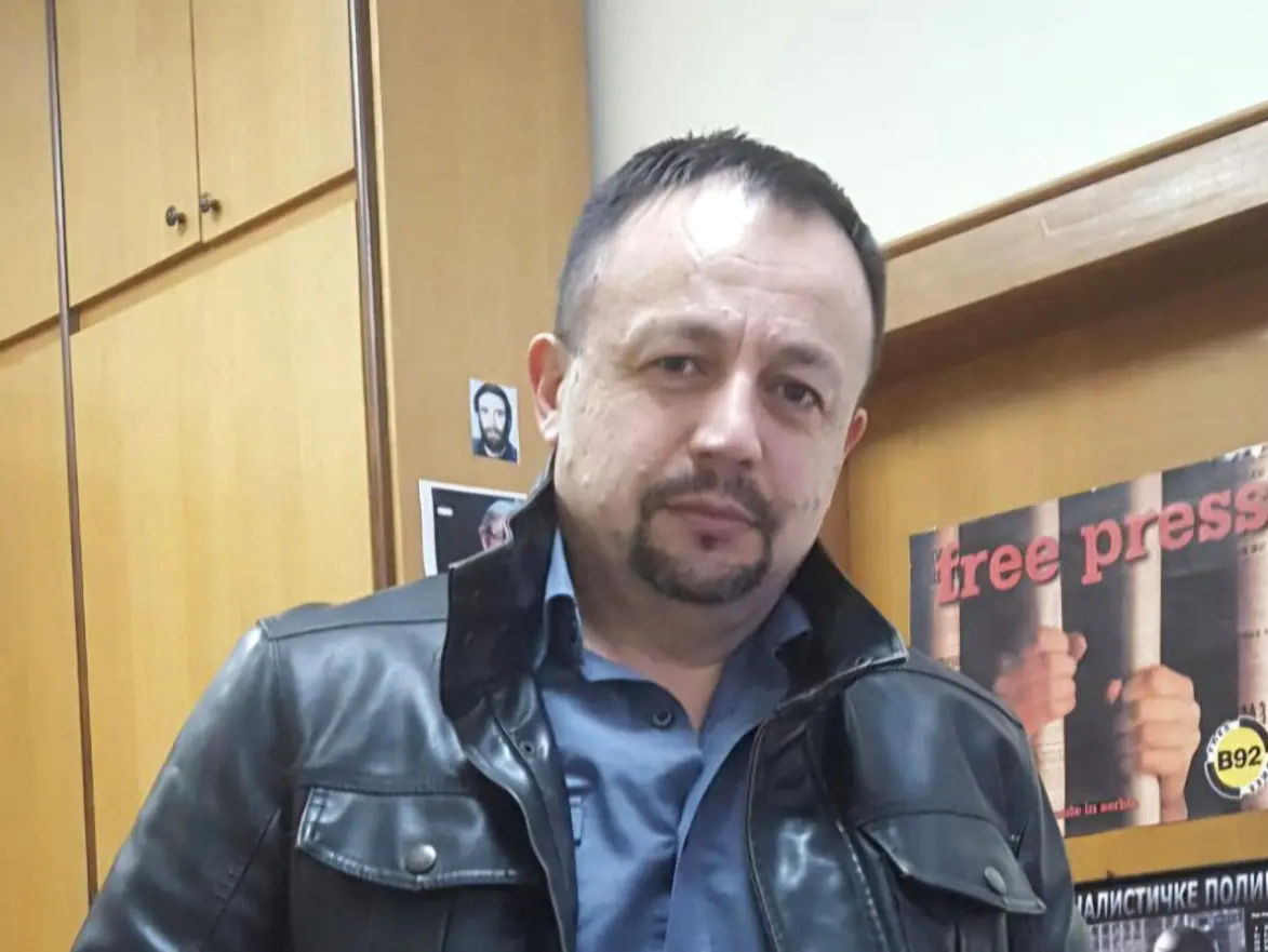 9a145274-badf-4a0f-93b8-22a6880463af (1)