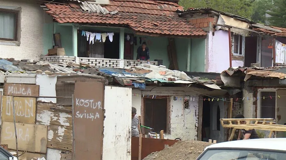 romi-naselje-67720_Tob4bVX.format-webp.width-1200