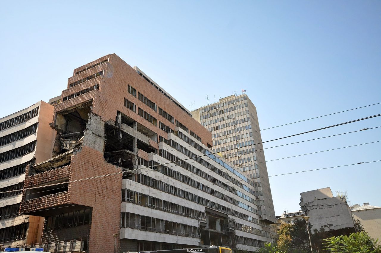 NATO_bombing_of_Yugoslavia_1999_13810195285-1280x850.jpg